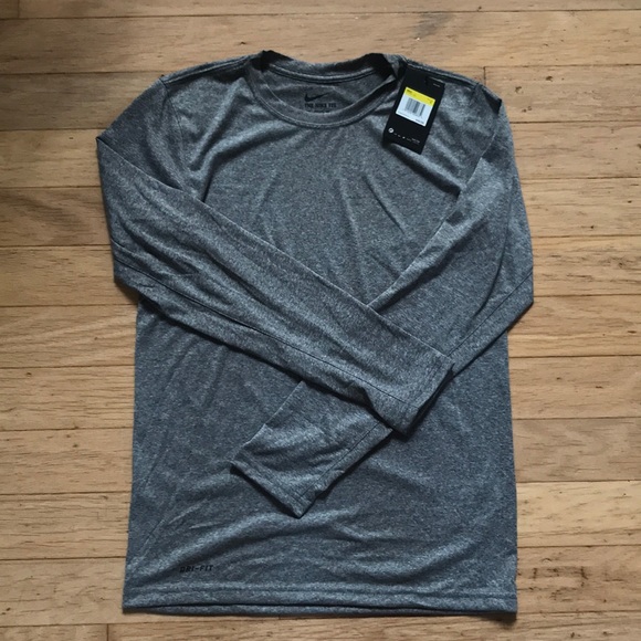Nike Other - Nike Tee Athletic Cut - MENS SMALL